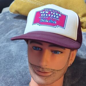 Vintage 90’s New York Seltzer Trucker Hat